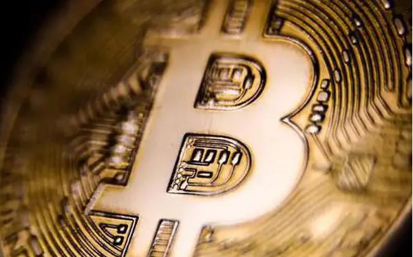 Bitcoin lao dốc thê thảm, chạm đáy mới trong năm 2022